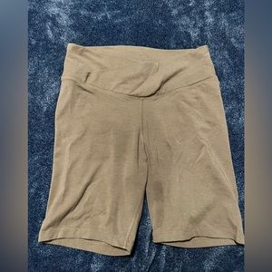 Old Navy Extra High-Rise Biker Short
